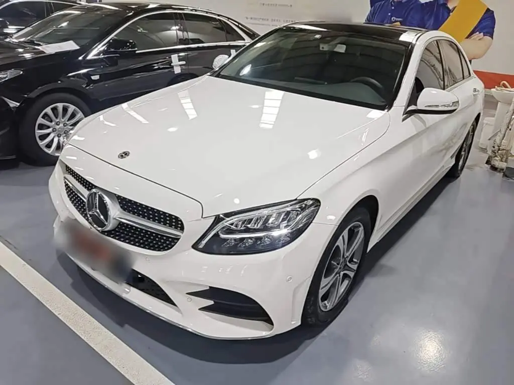 Mercedes-Benz C-Class 2020 — Фото 2/20