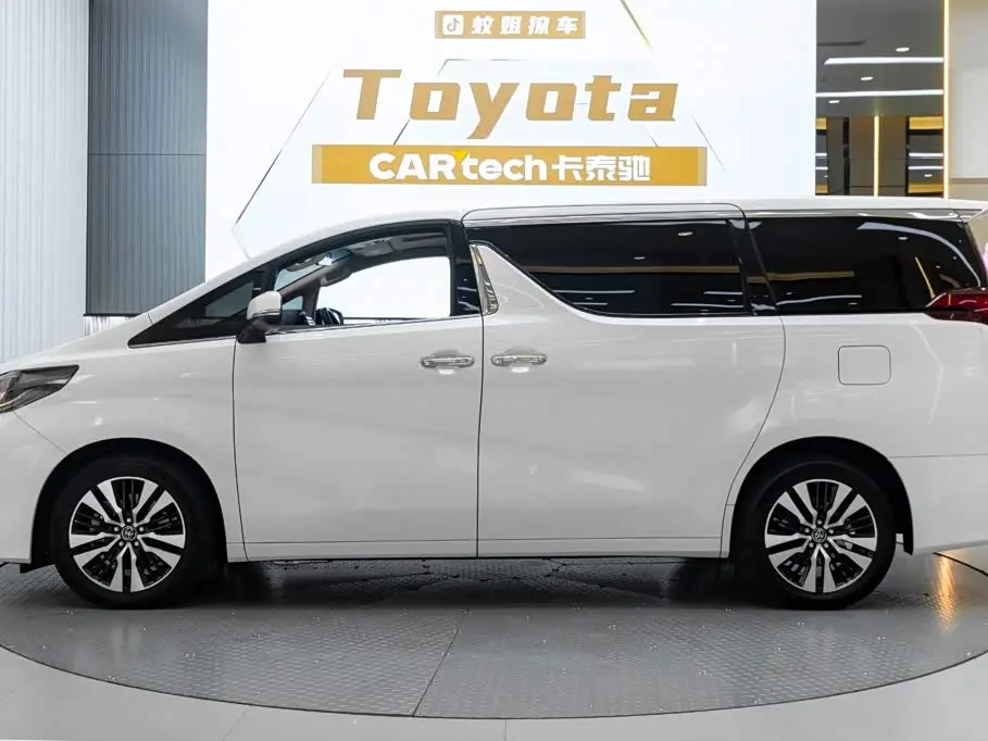 Toyota Alphard 2019 — Фото 3/20