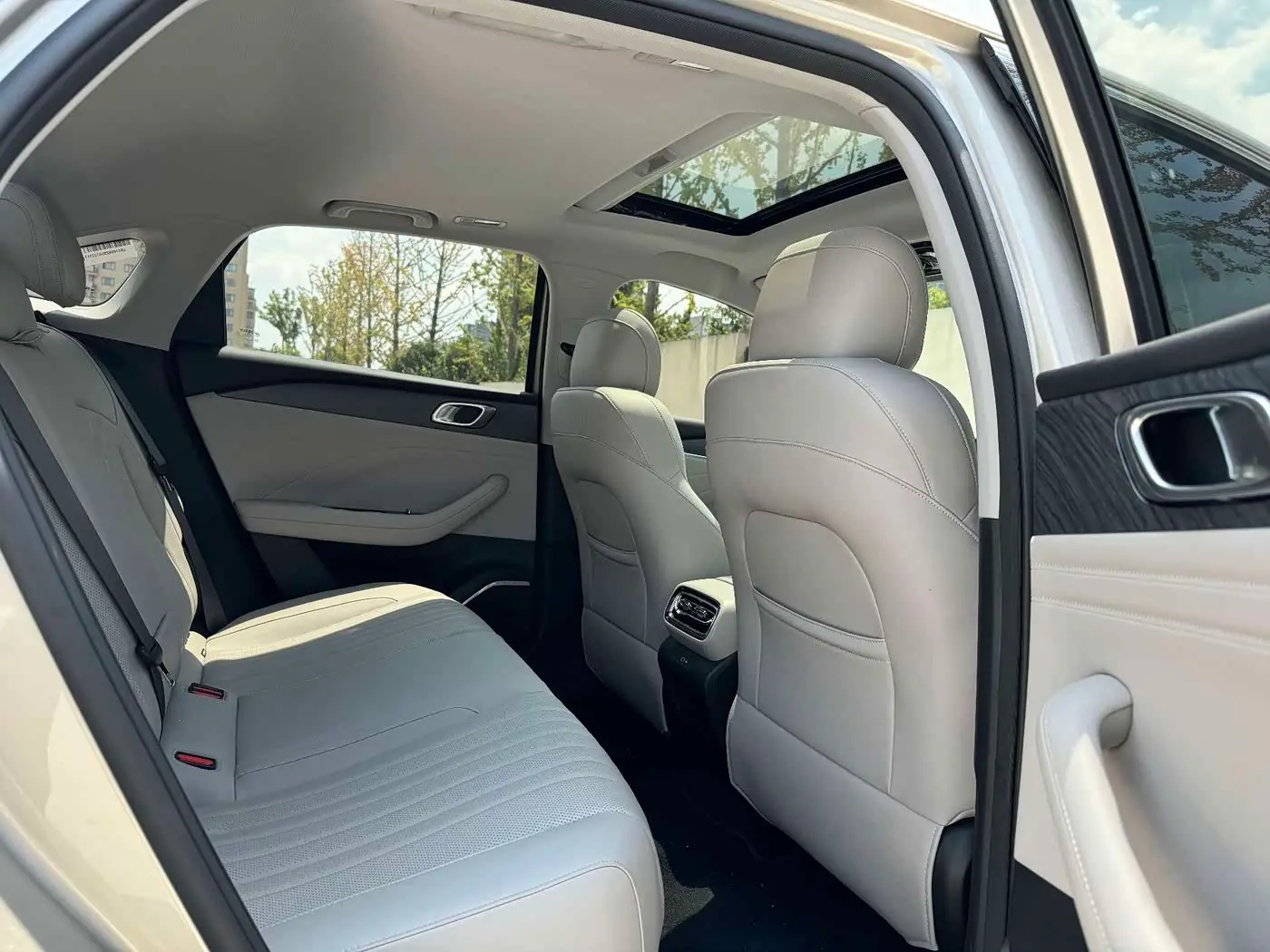 Geely Galaxy Galaxy Stellar 6 2025 — Фото 19/20