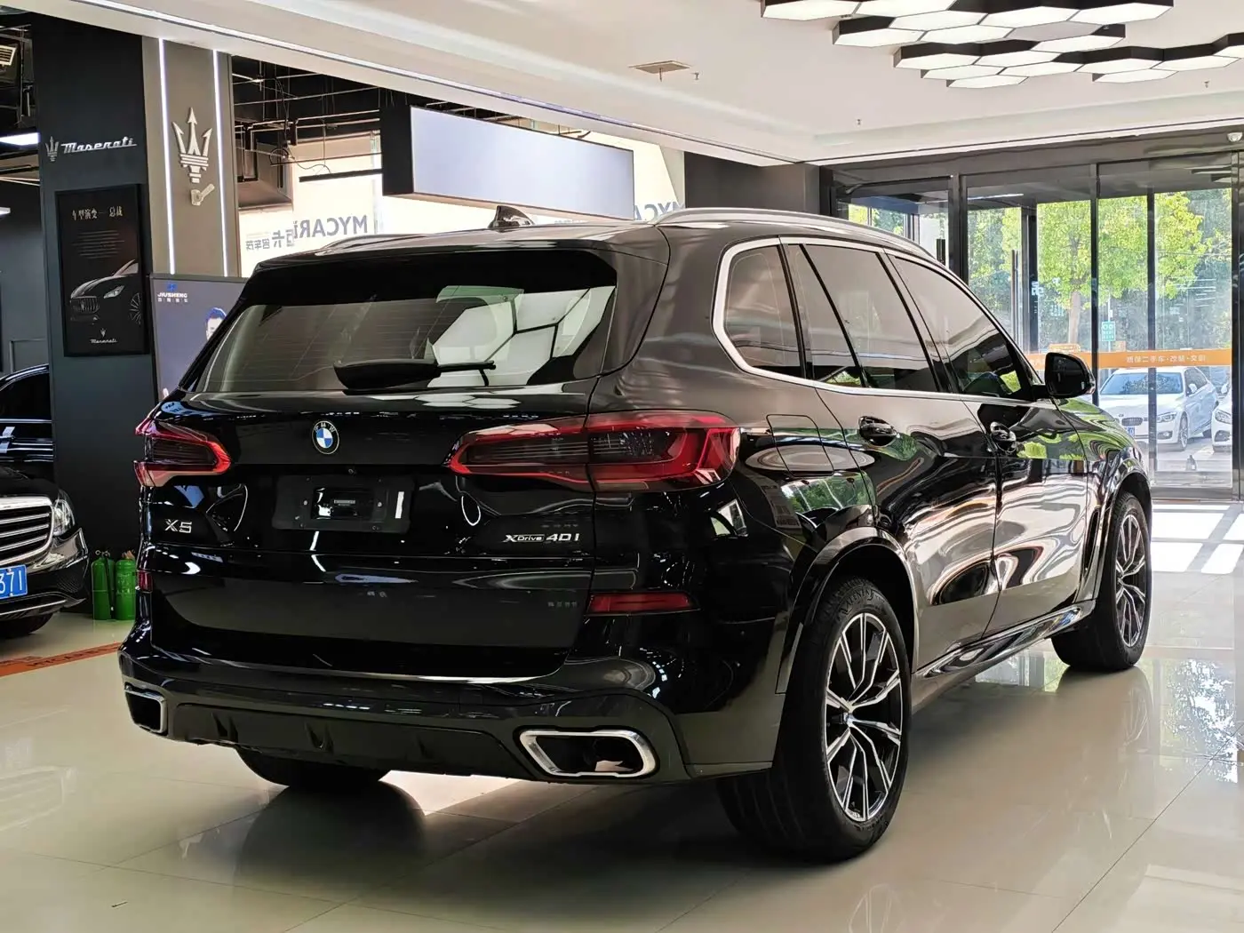 BMW X5 2020 — Фото 4/16