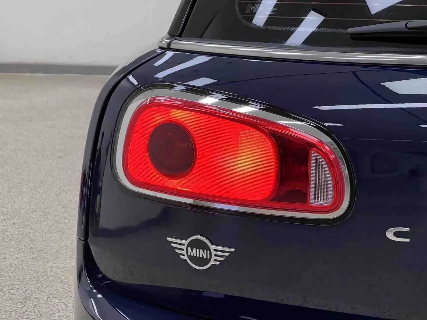 MINI CLUBMAN 2019 — Photo 10/20