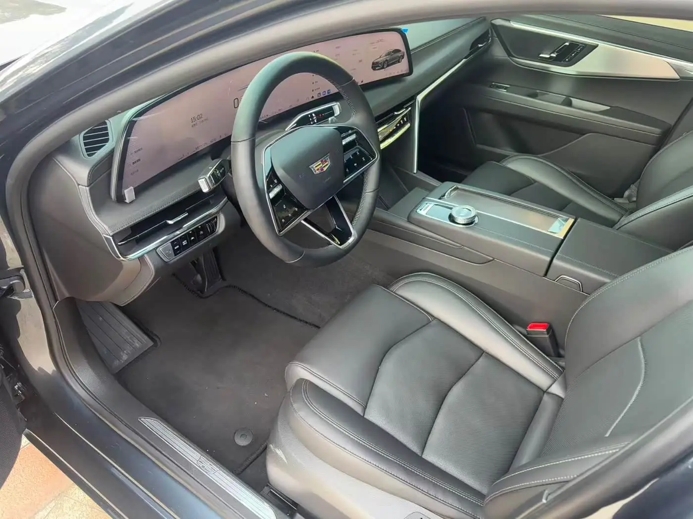 Cadillac CT6 2023 — Photo 4/15