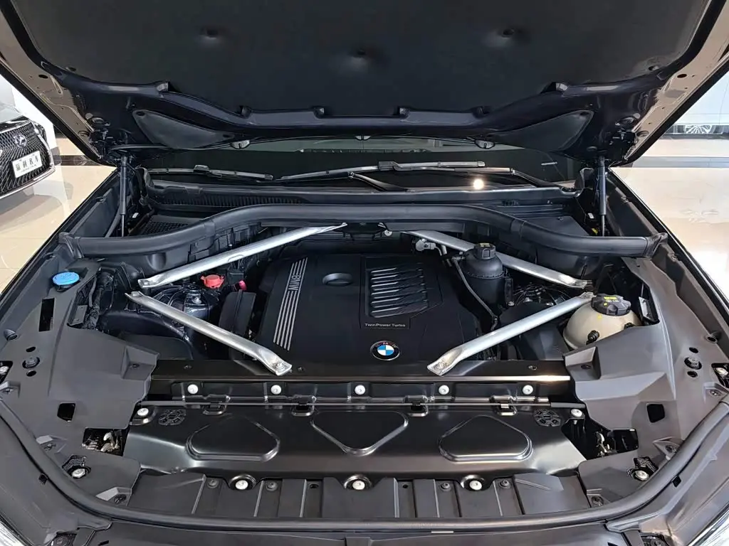 BMW X5 2022 — Фото 16/20