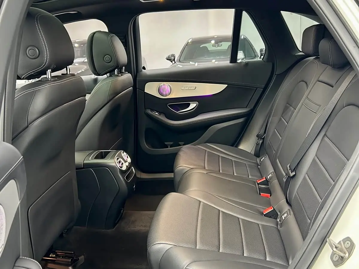 Mercedes-Benz GLC 2021 — Фото 11/16