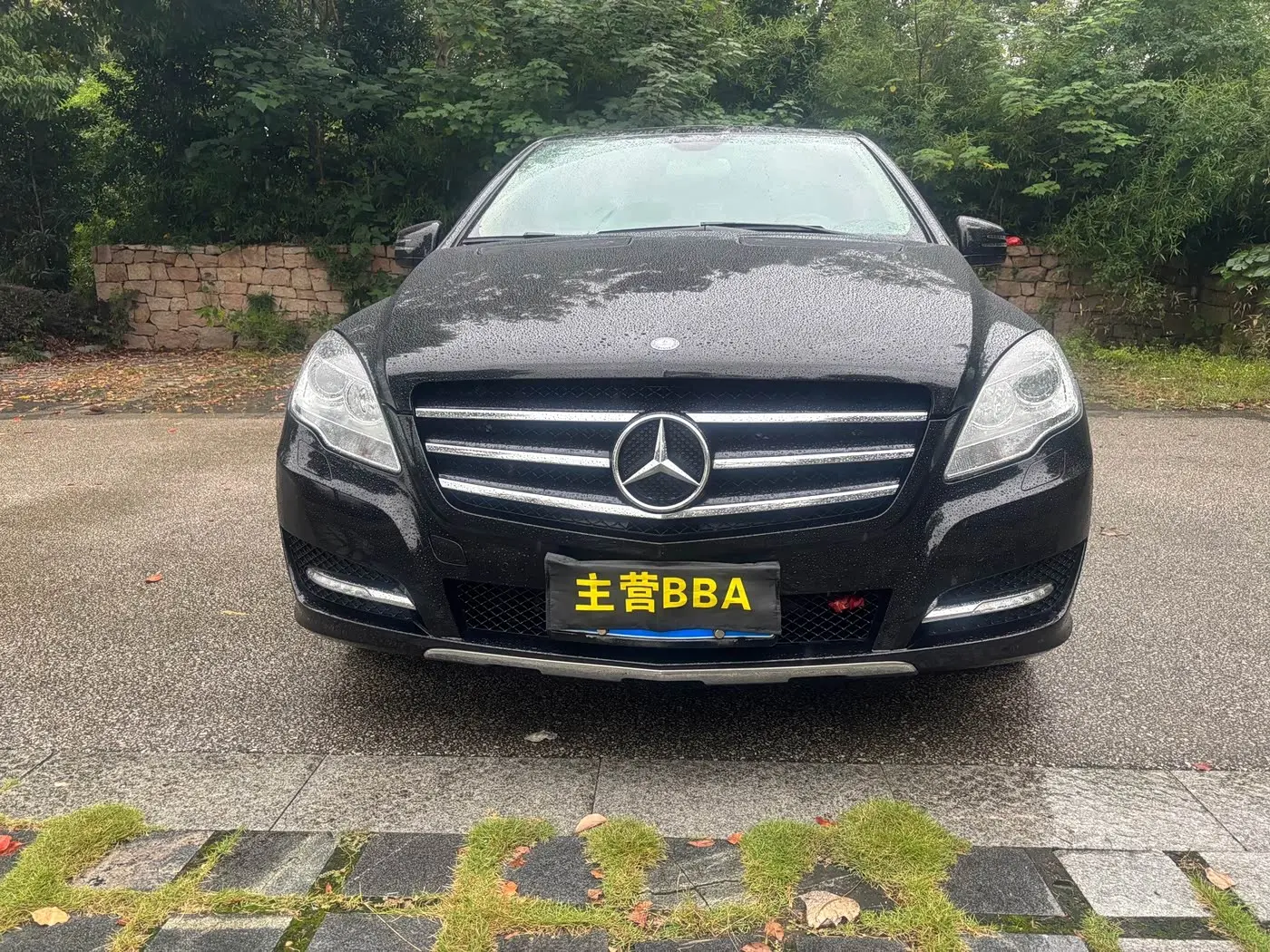 Mercedes-Benz R-Class 2017 — Photo 2/20