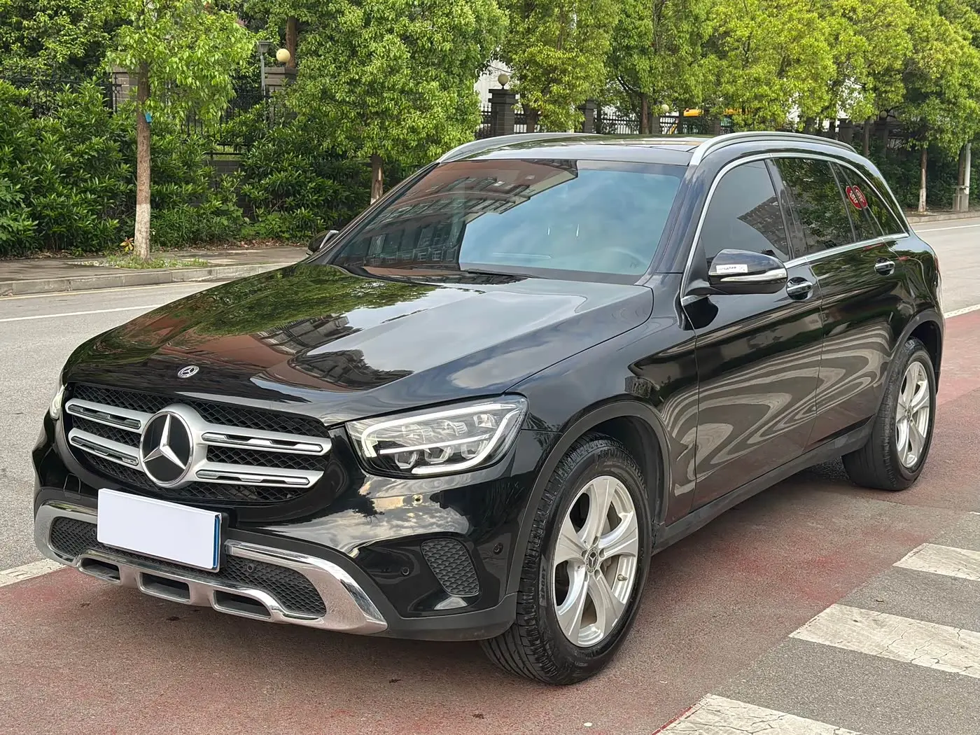 Mercedes-Benz GLC 2020 — Фото 1/11