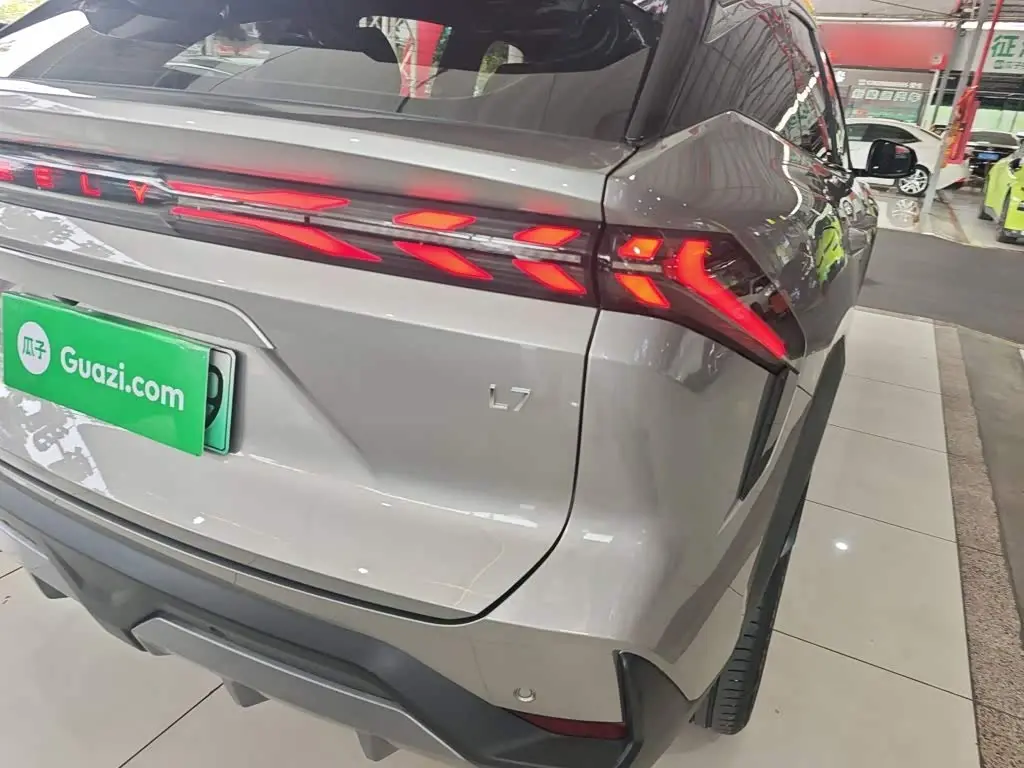 Geely Galaxy Galaxy L7 2024 — Photo 19/20