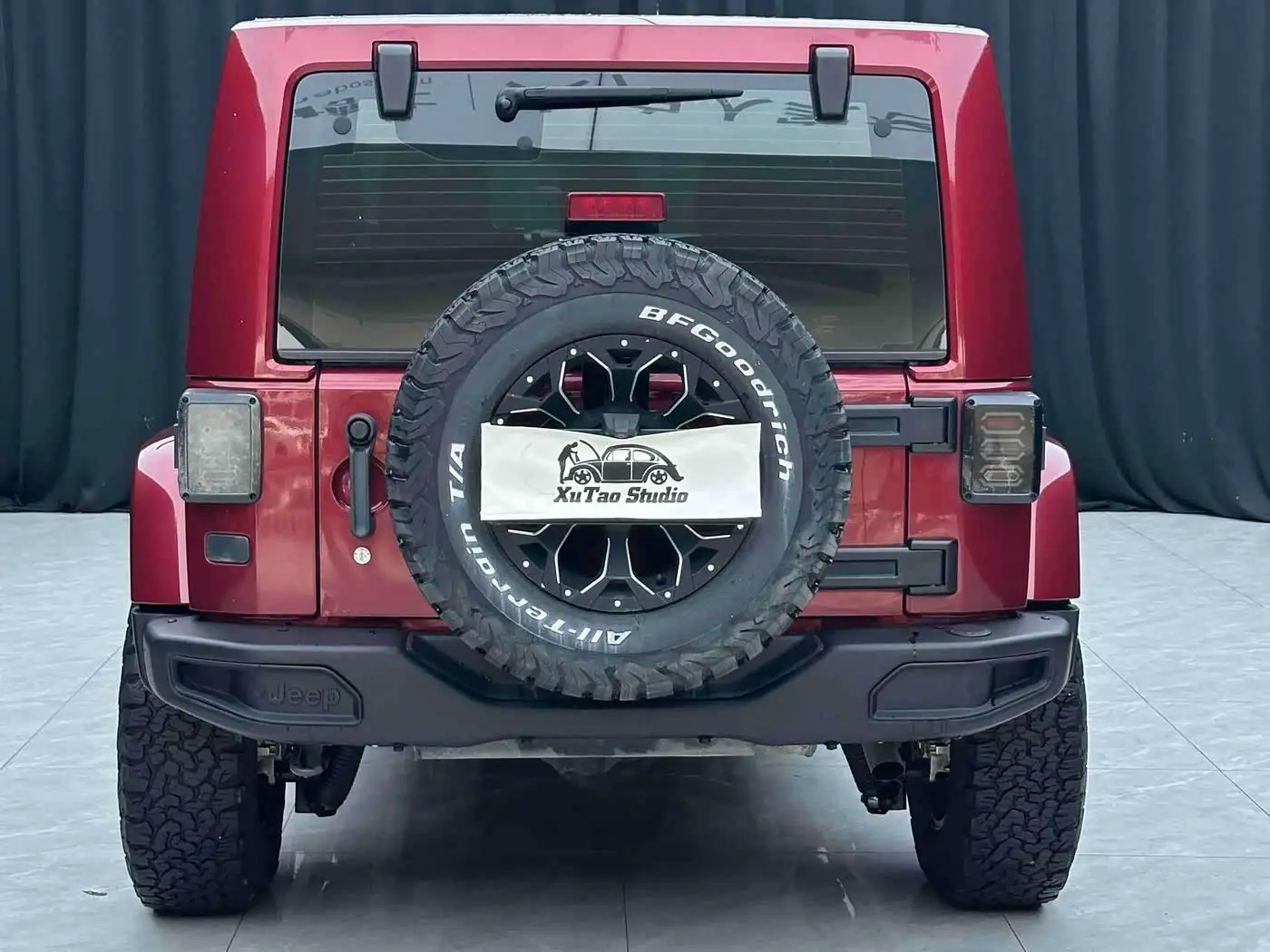 Jeep Wrangler 2012 — Фото 8/9