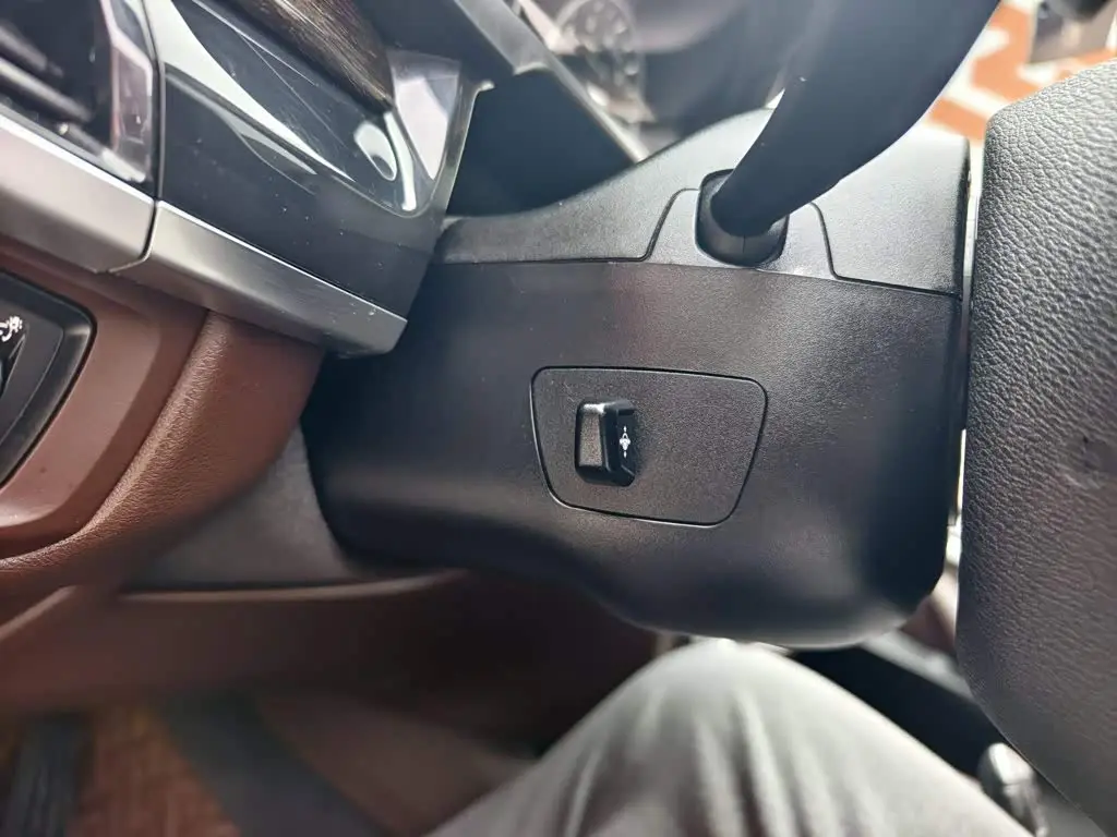 BMW X5 2016 — Photo 20/20