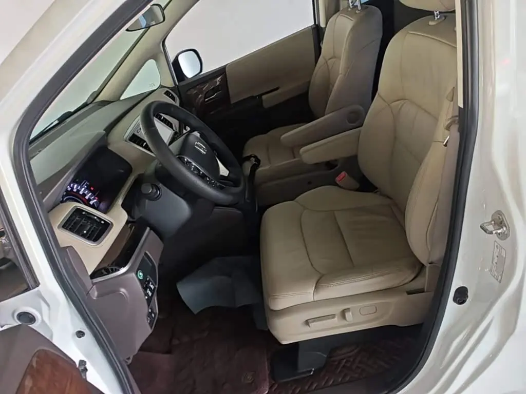 Honda Odyssey 2017 — Photo 15/20