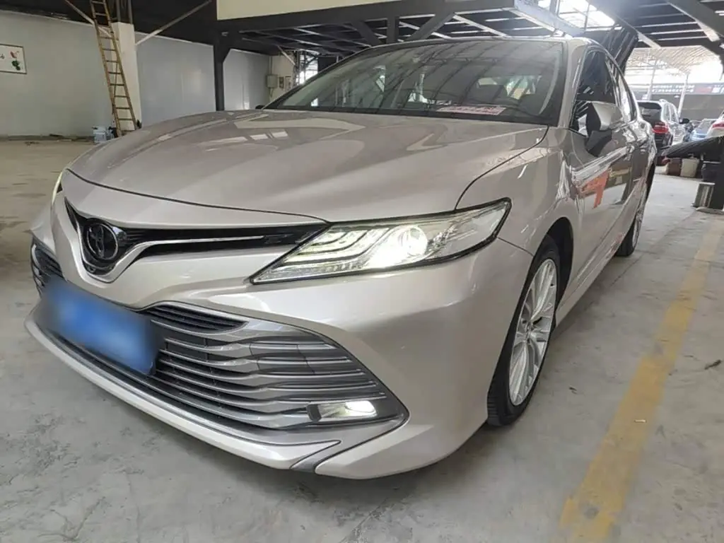 Toyota Camry, 2018