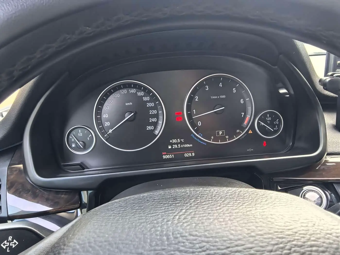 BMW X5 2018 — Şəkil 7/12