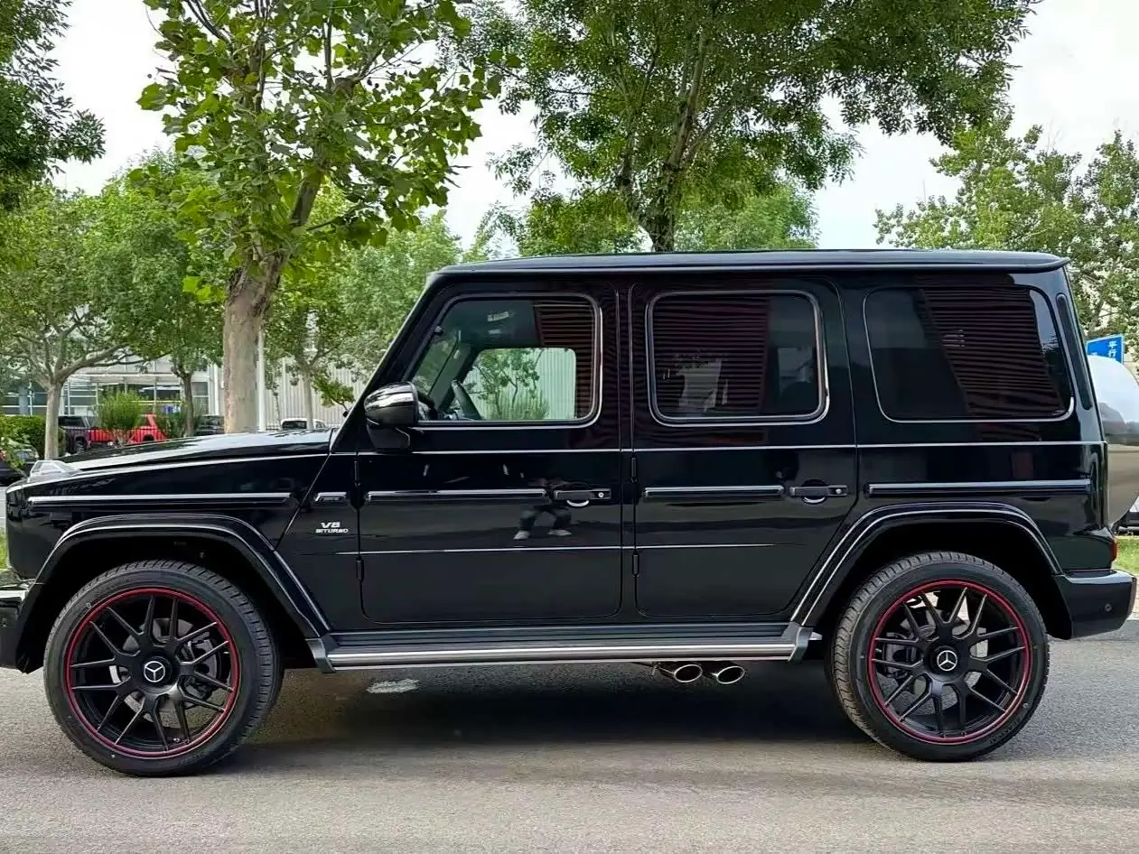 Mercedes-Benz G-Class 2021 — Photo 3/8