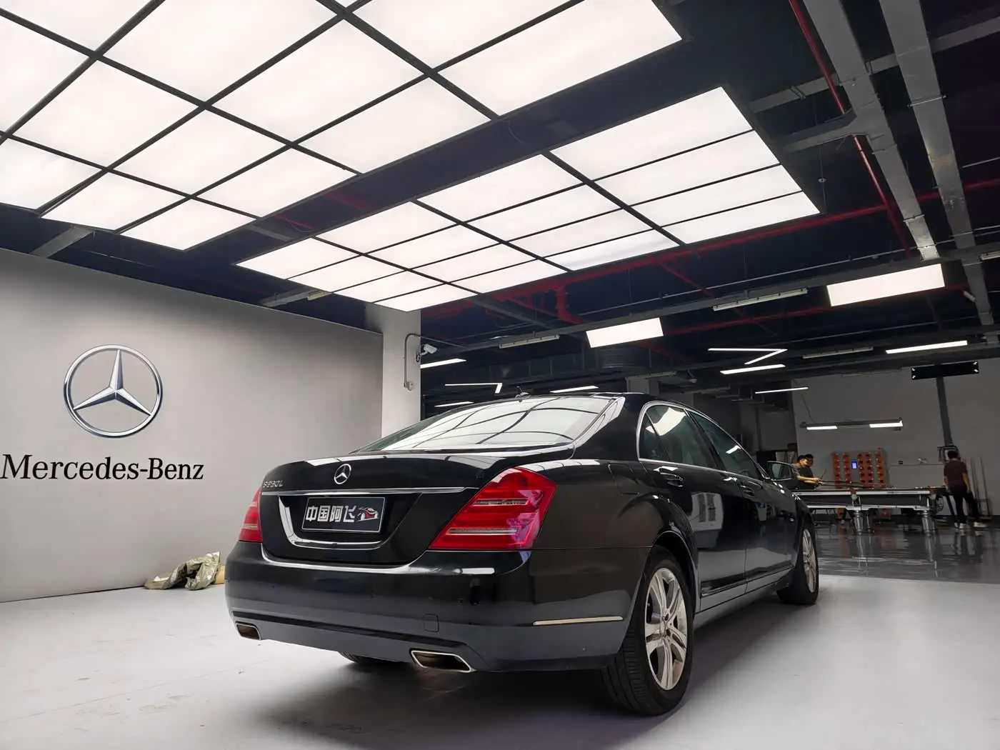 Mercedes-Benz S-Class 2013 — Photo 18/20