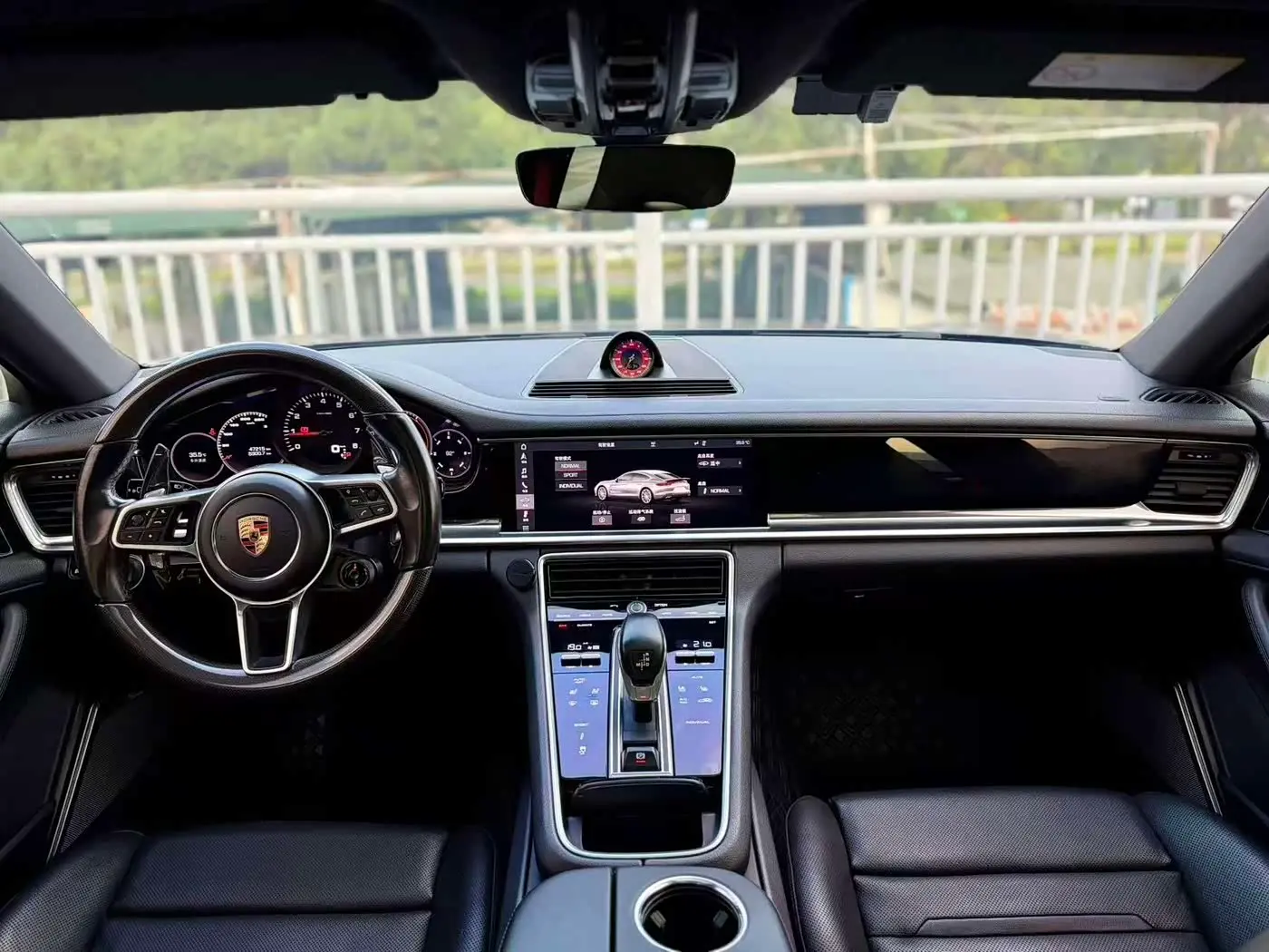 Porsche Panamera 2020 — Photo 7/10