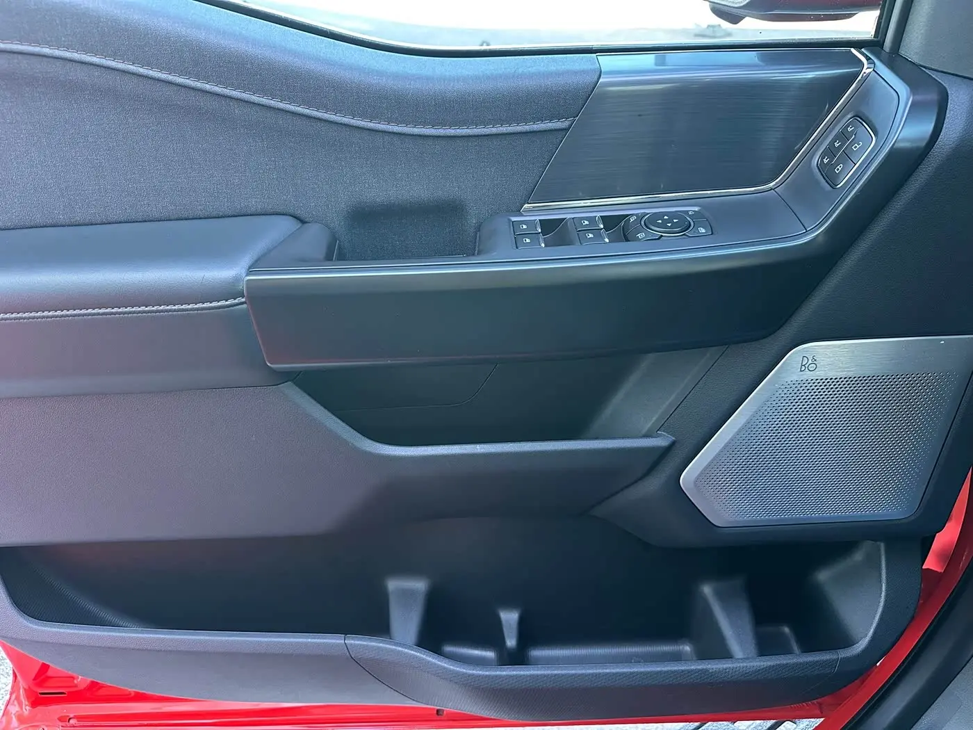 Ford F-150 Raptor 2024 — Фото 17/20