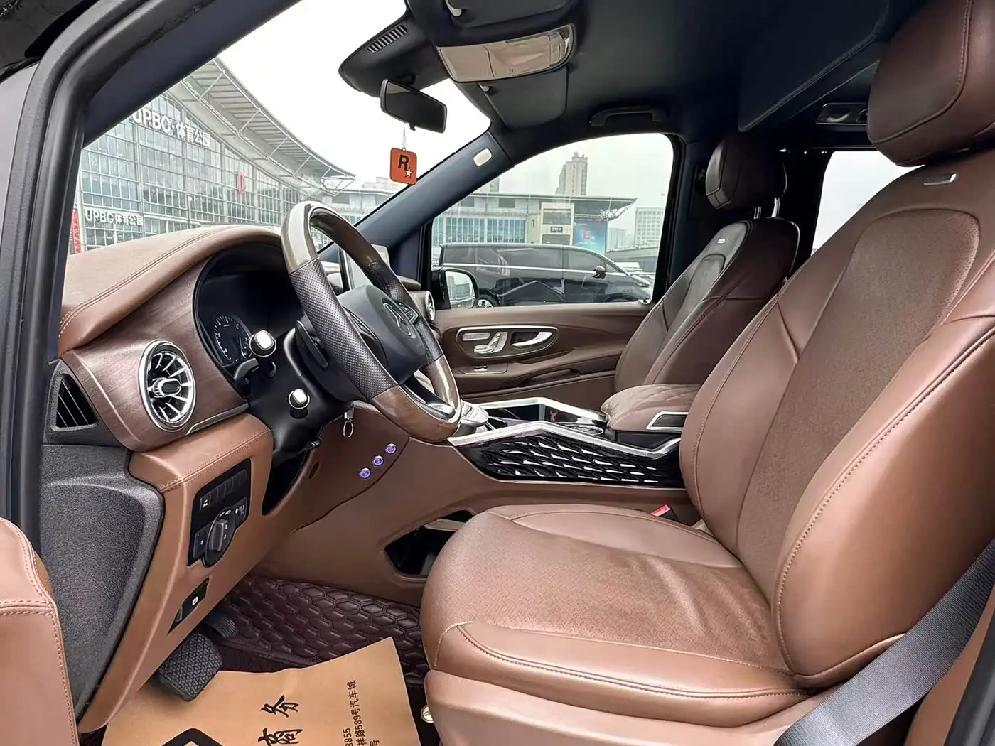 Mercedes-Benz Vito 2022 — ფოტო 8/14