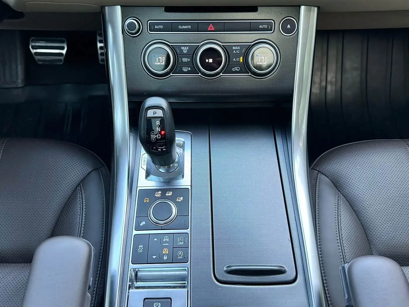 Land Rover Range Rover Sport 2017 — Фото 13/20