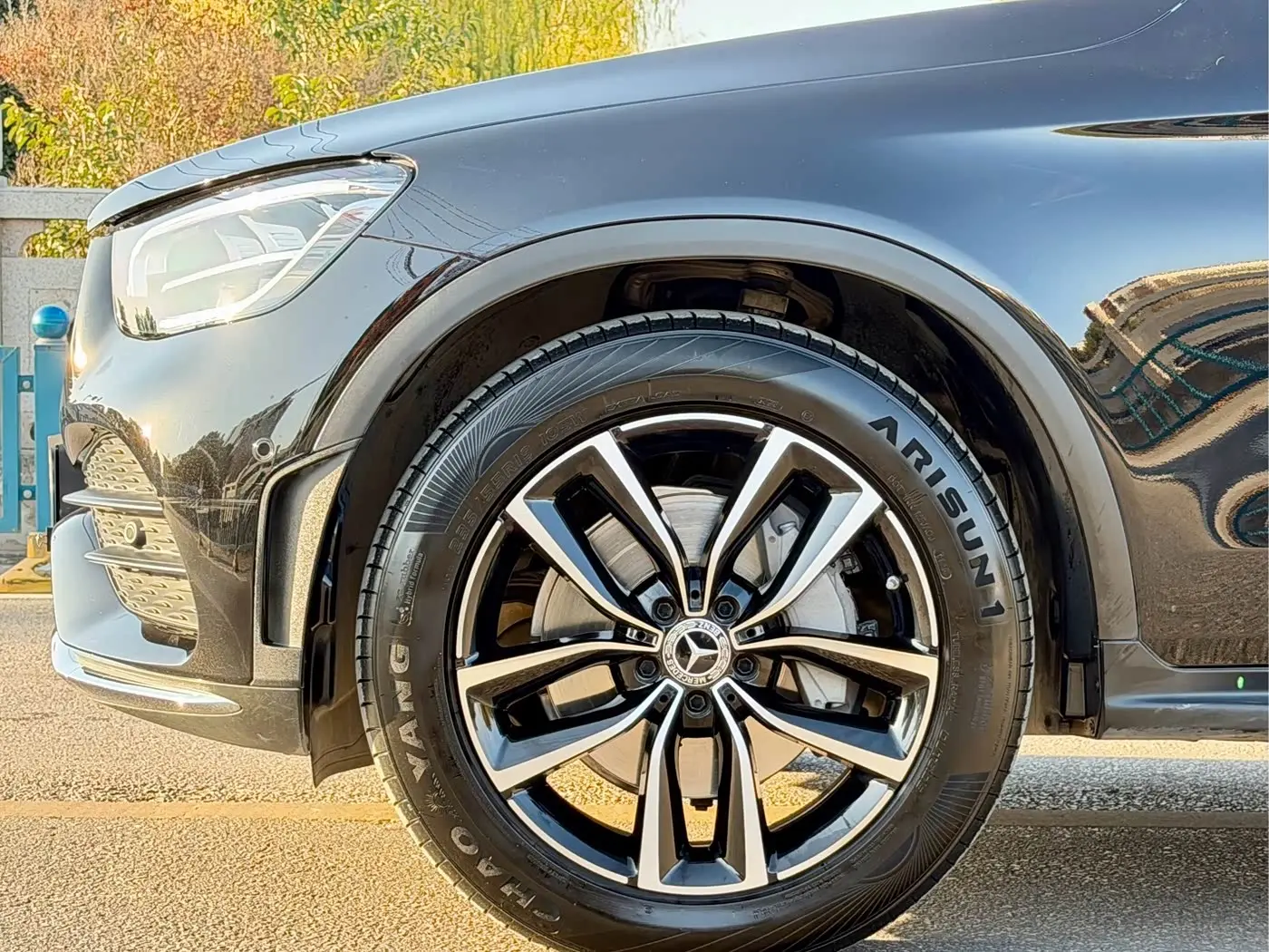 Mercedes-Benz GLC 2020 — Photo 7/9