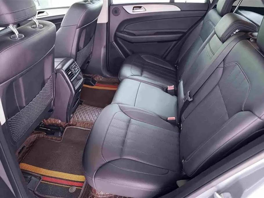 Mercedes-Benz GLE 2016 — Photo 18/20