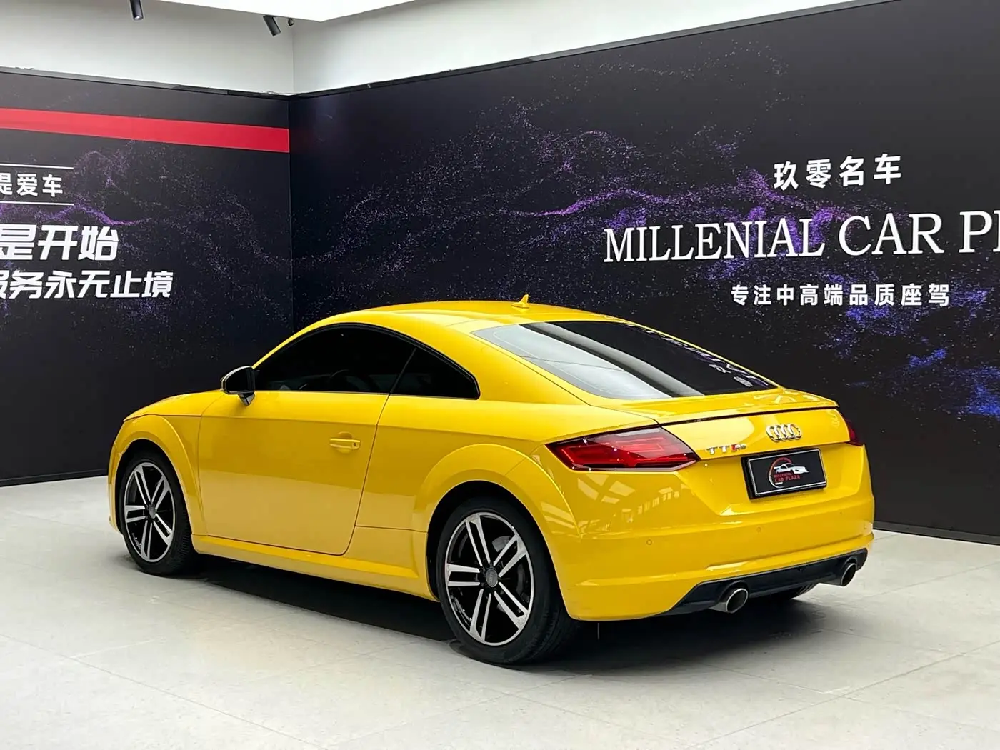 Audi TT 2016 — Фото 6/20