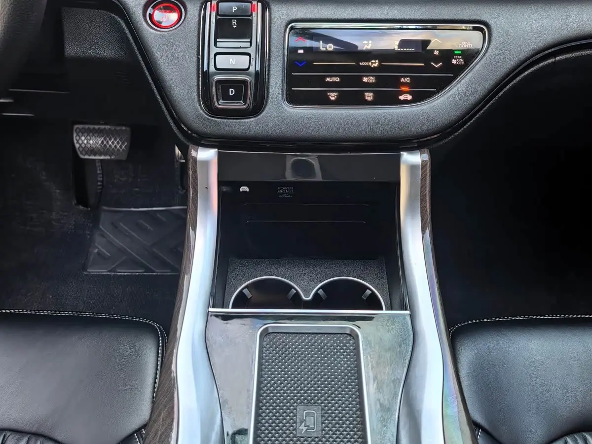 Honda Odyssey 2023 — Фото 11/18