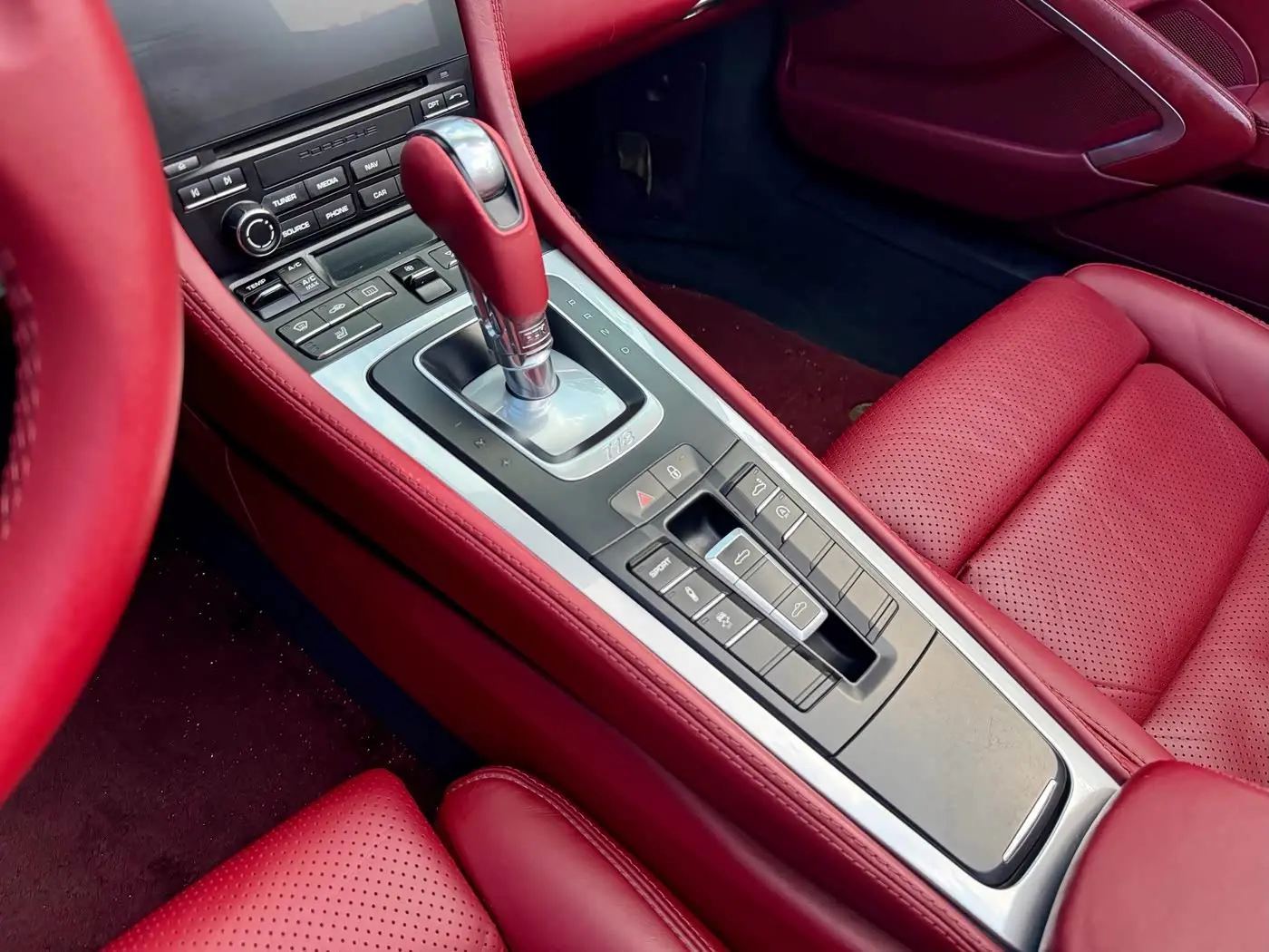 Porsche 718 2016 — Photo 5/20