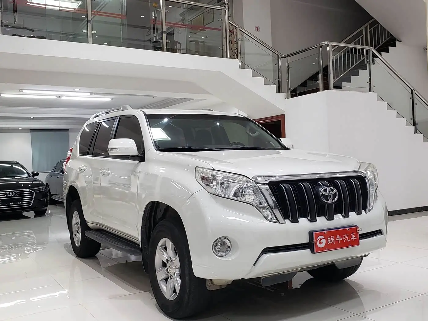 Toyota Prado 2017 — Photo 3/17