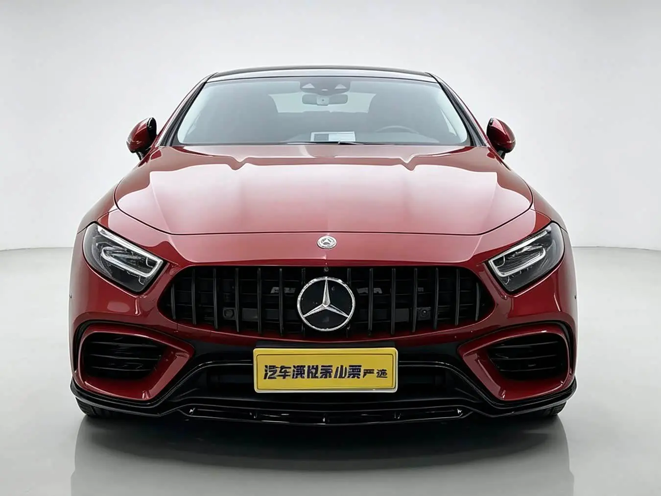 Mercedes-Benz CLS 2019 — Photo 2/9