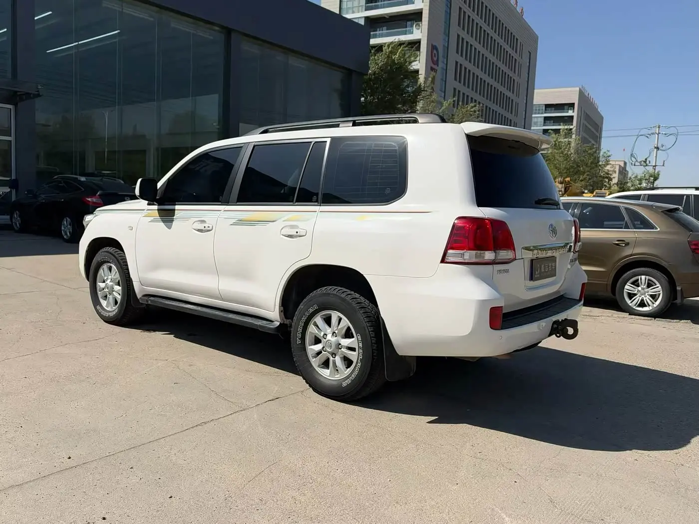 Toyota Land Cruiser 2010 — Photo 9/9