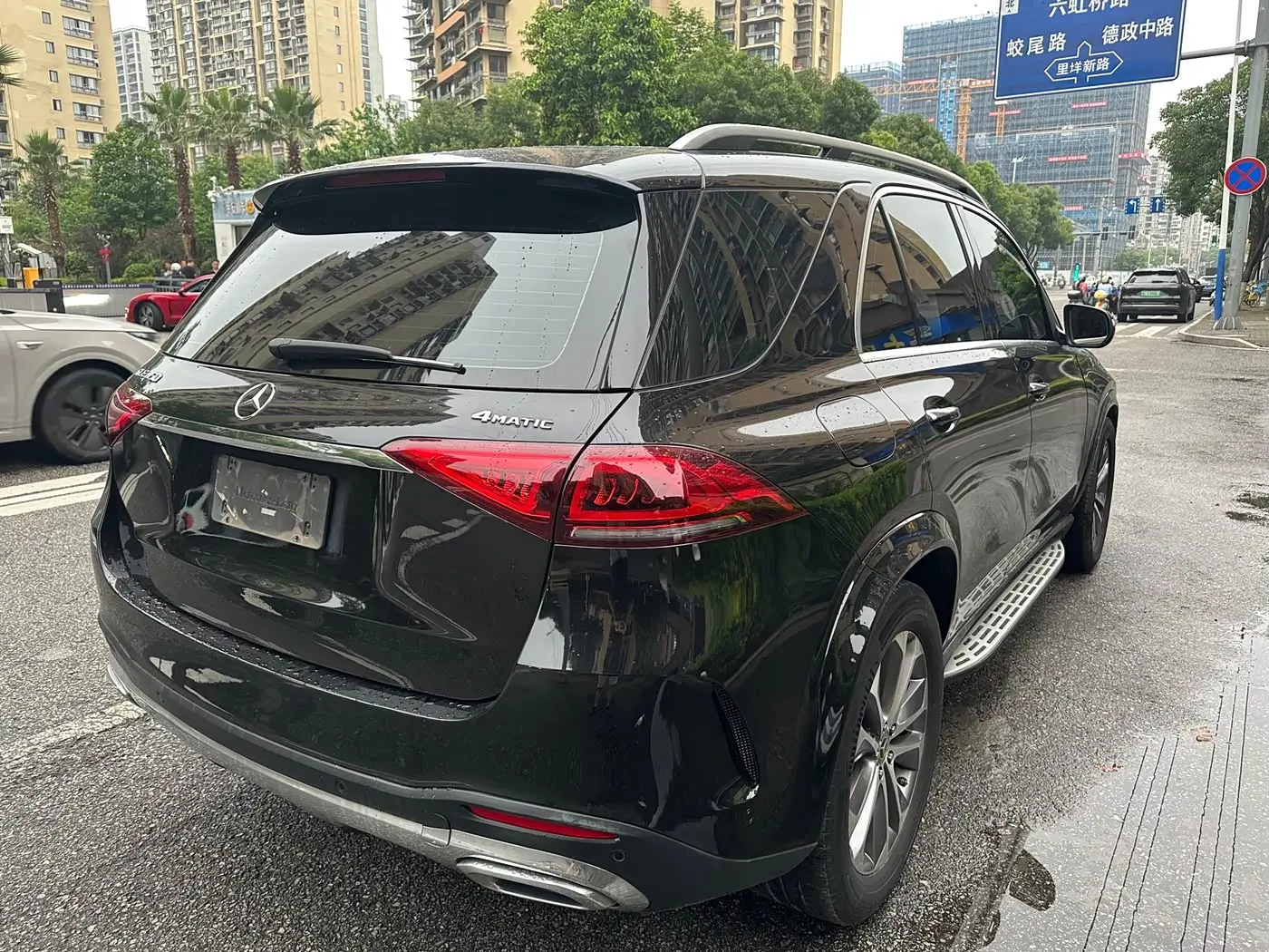Mercedes-Benz GLE 2022 — Фото 8/20
