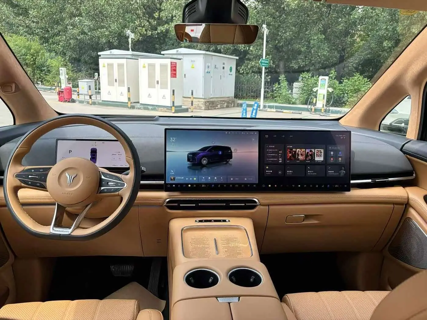 Voyah Auto Voyah Dreamer 2025 — Photo 4/5