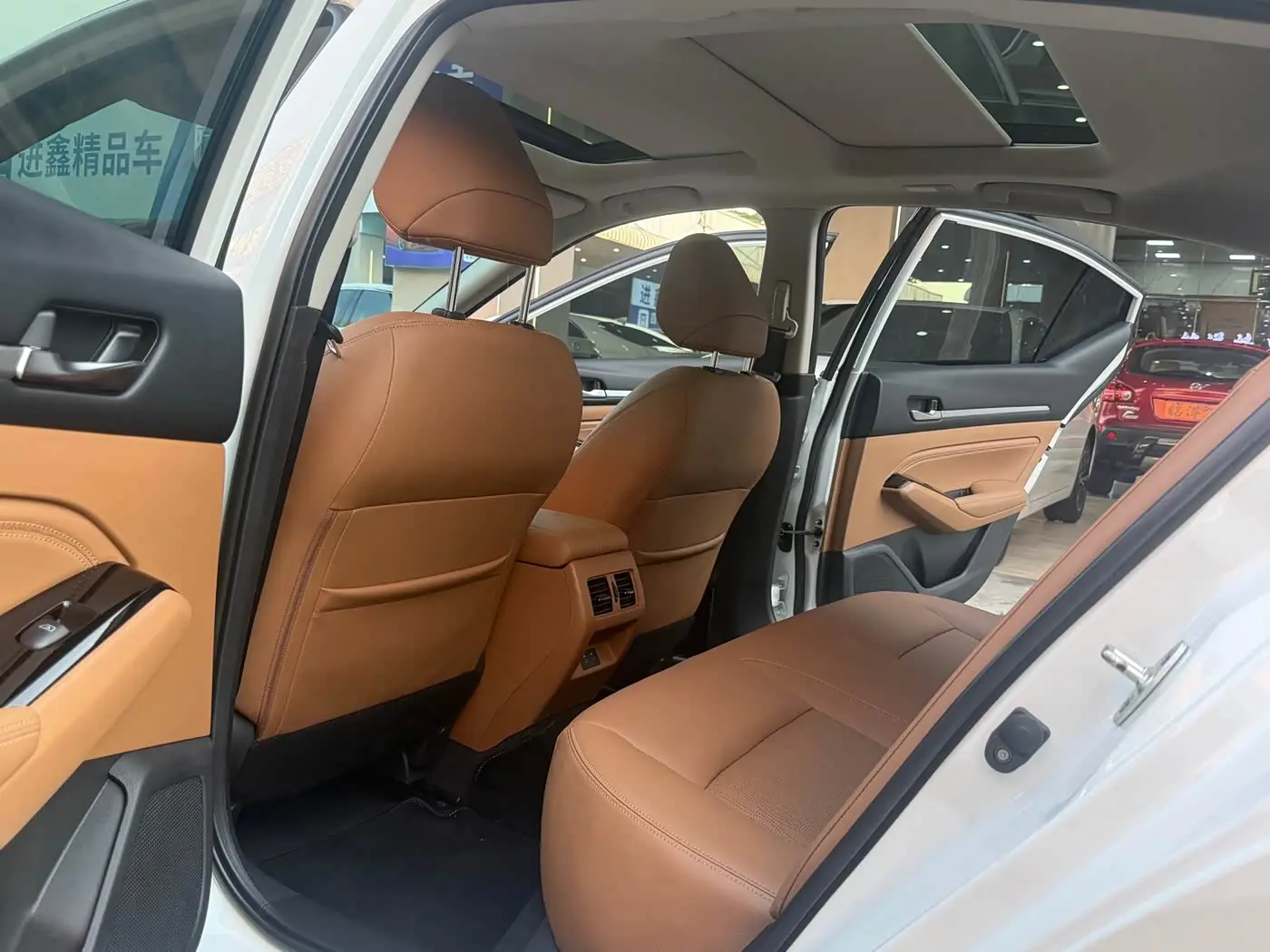 Nissan Teana 2024 — Photo 9/16