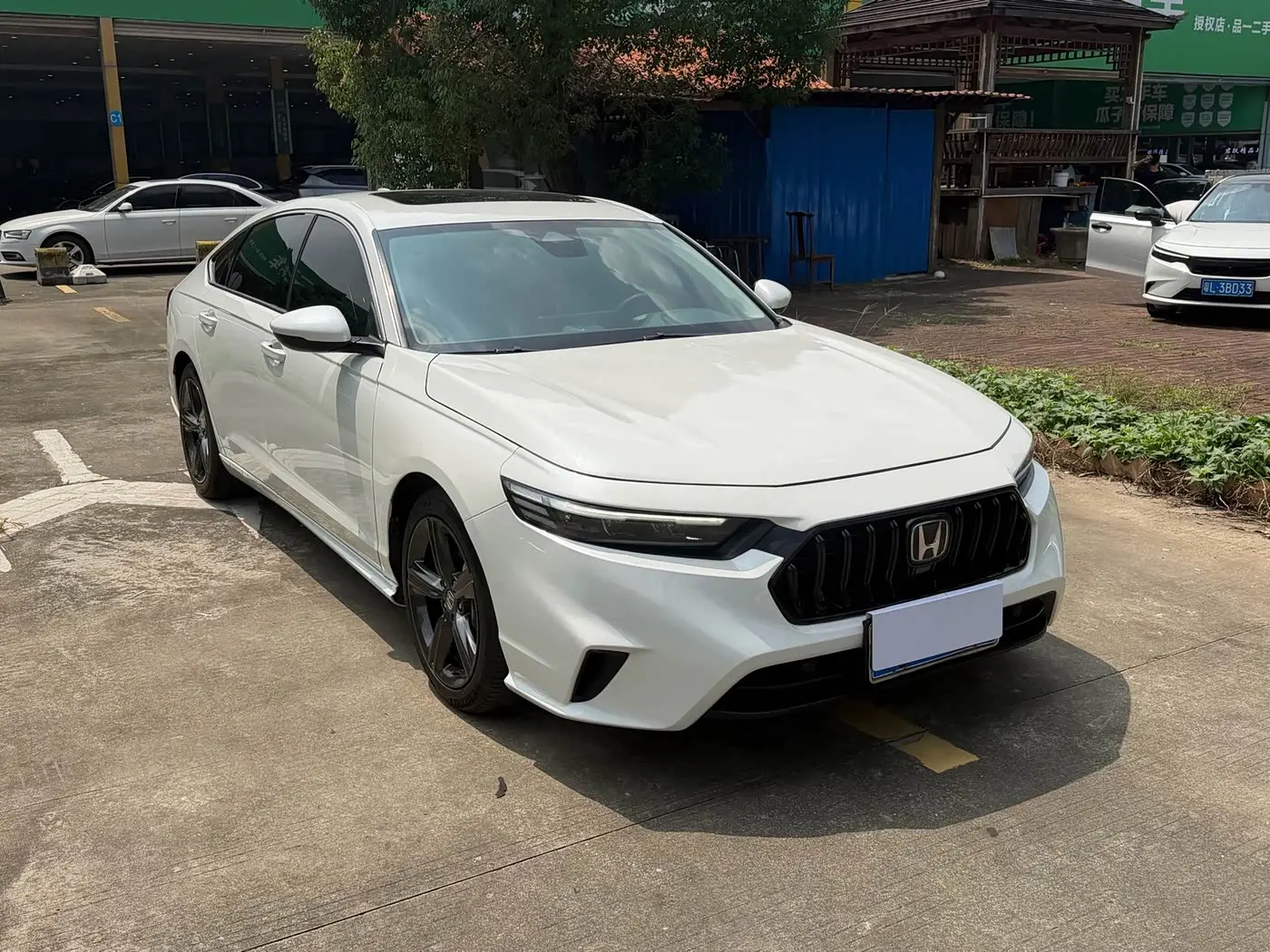 Honda Inspire 2024 — Photo 3/12