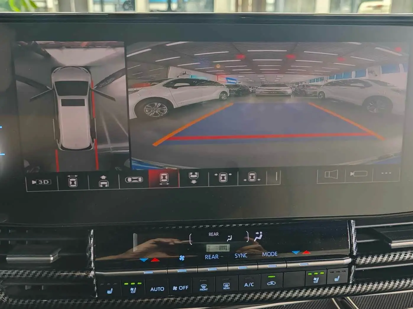 Toyota Sienna 2023 — Photo 14/20