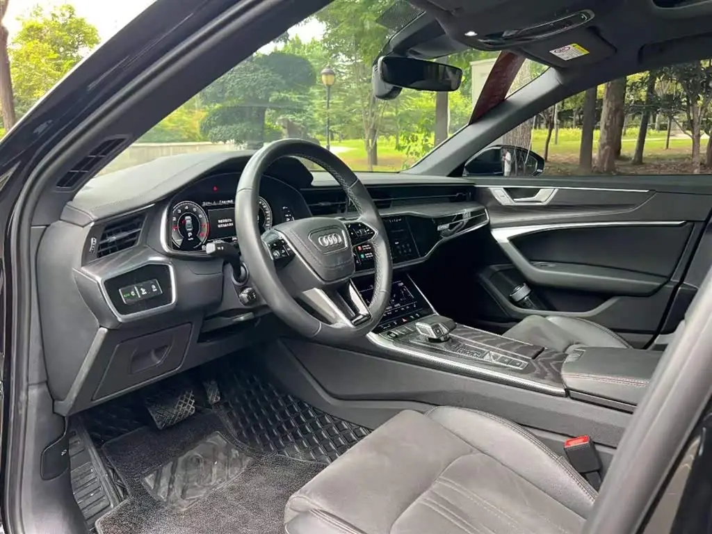 Audi A6L 2024 — Photo 11/11