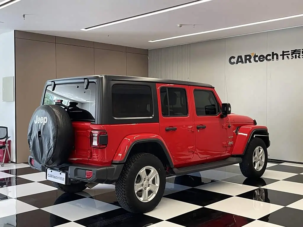 Jeep Wrangler 2021 — Фото 5/20