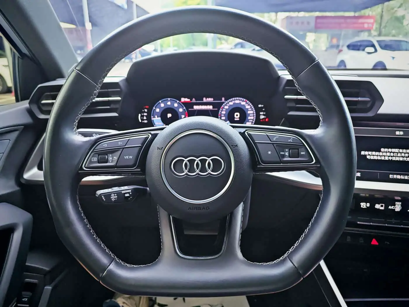 Audi A3 2023 — Фото 19/20