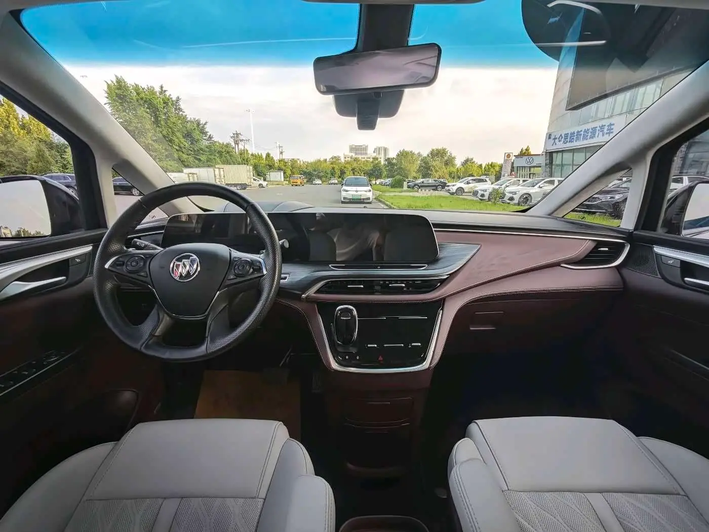 Buick GL8 2023 — Şəkil 12/20