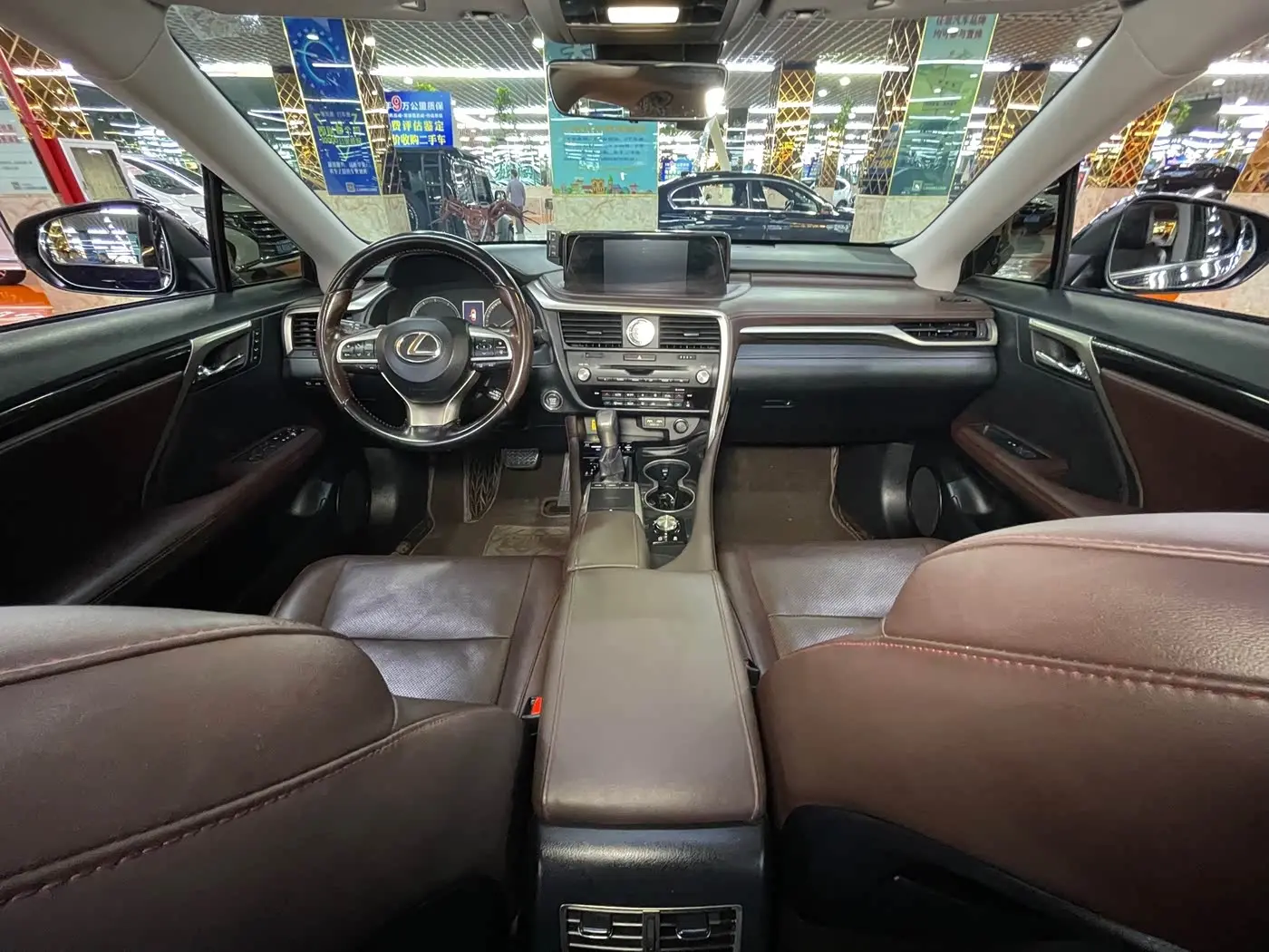 Lexus RX 2020 — Фото 14/17
