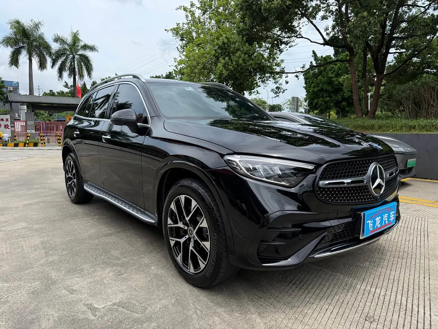Mercedes-Benz GLC 2023 — Фото 2/20