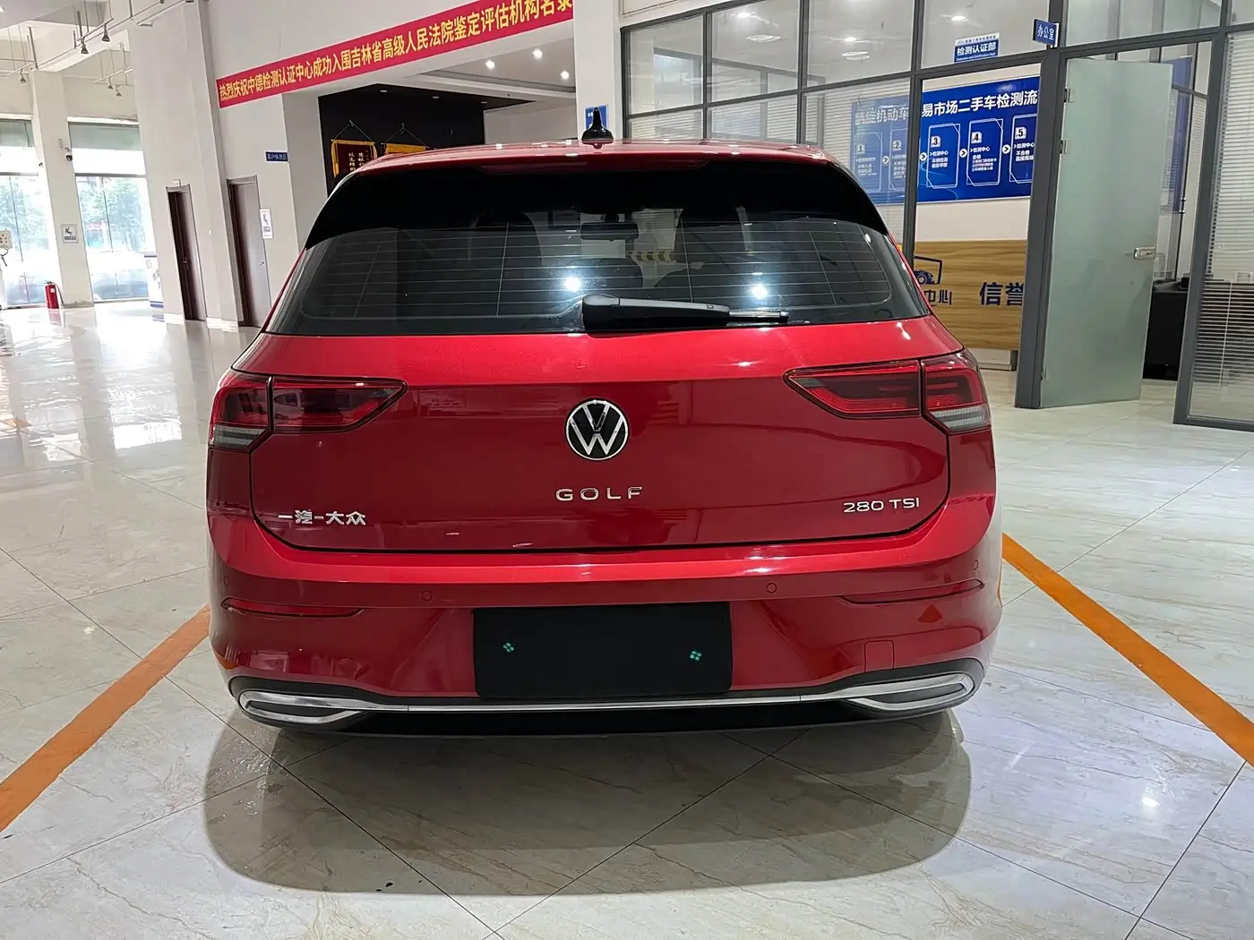 Volkswagen Golf 2022 — Photo 5/19