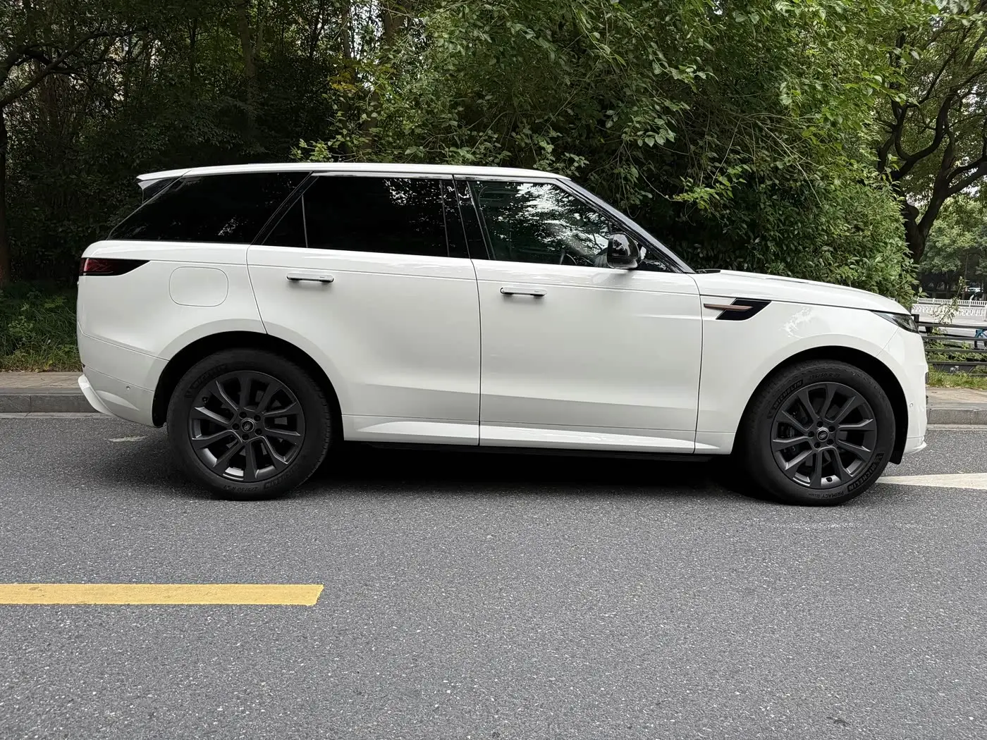 Land Rover Range Rover Sport 2023 — Şəkil 2/11
