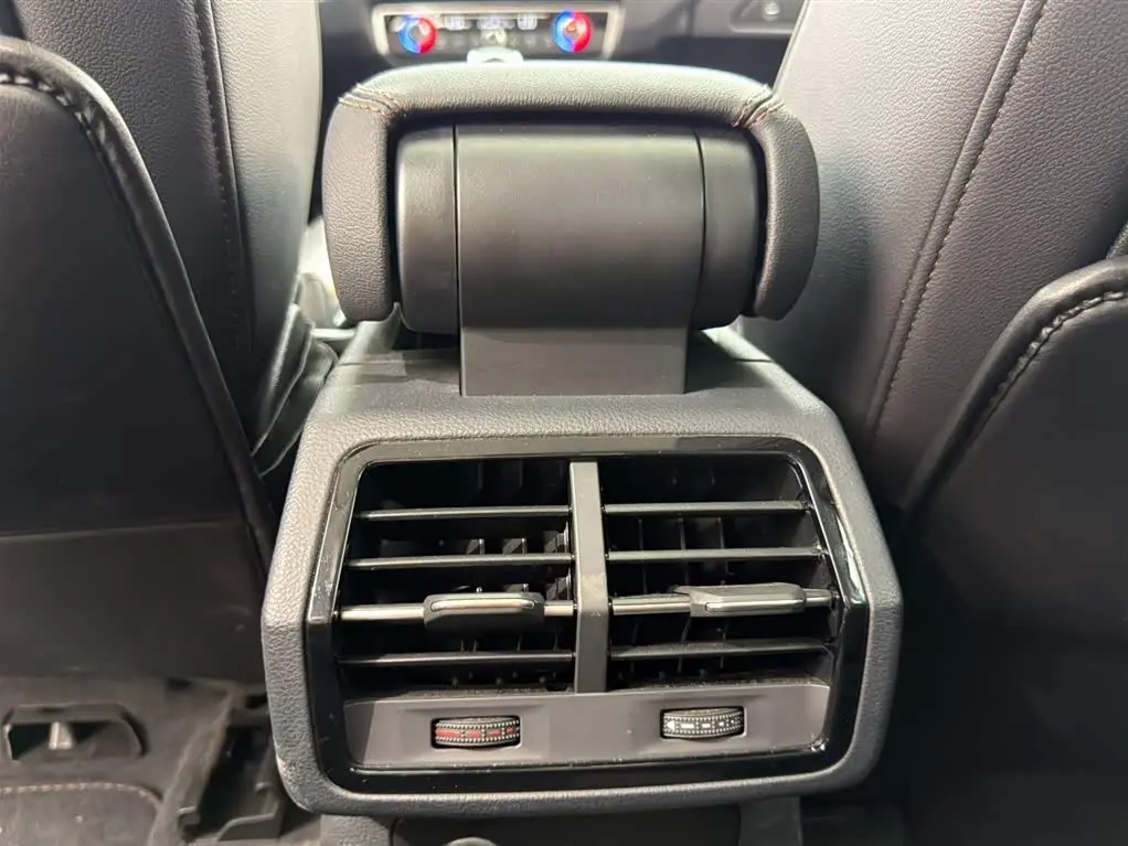Audi Q3 2022 — Photo 15/20