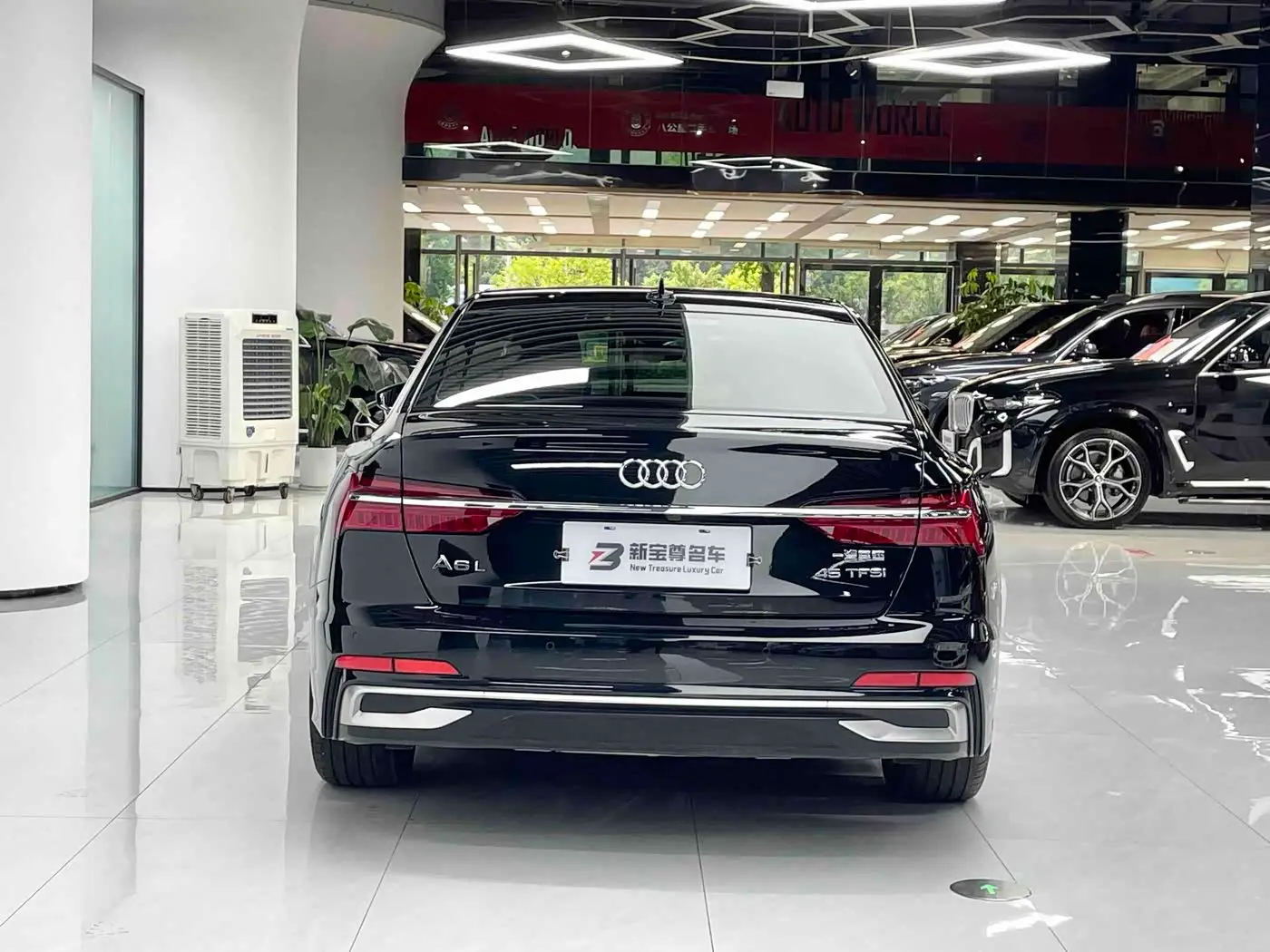 Audi A6L 2024 — Photo 10/18