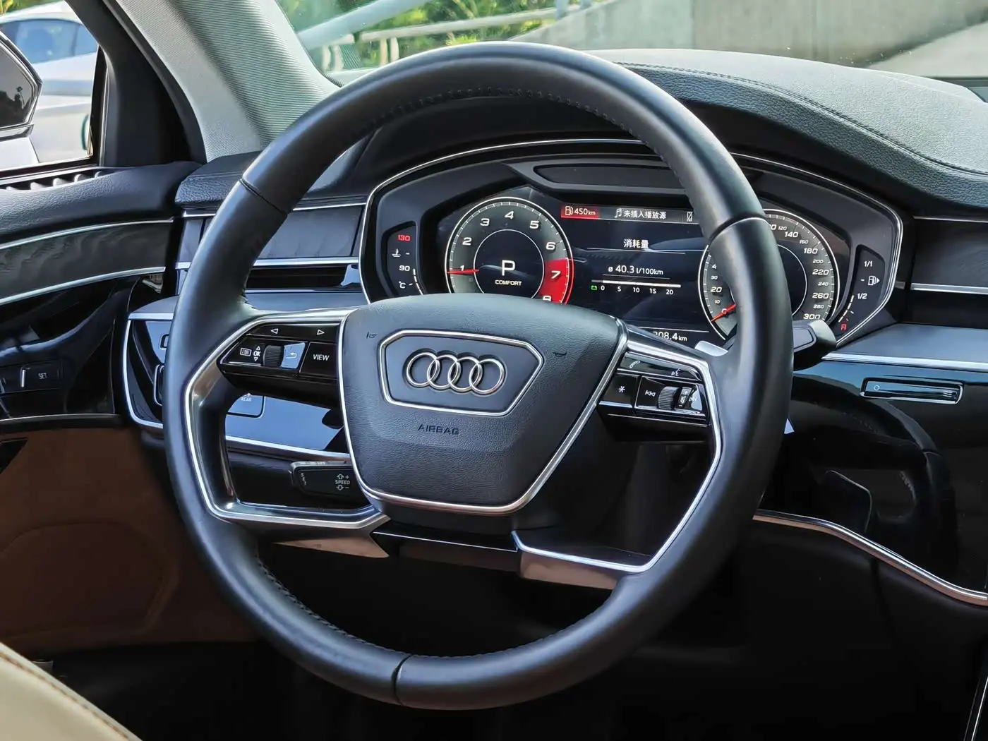 Audi A8 2020 — Фото 12/20