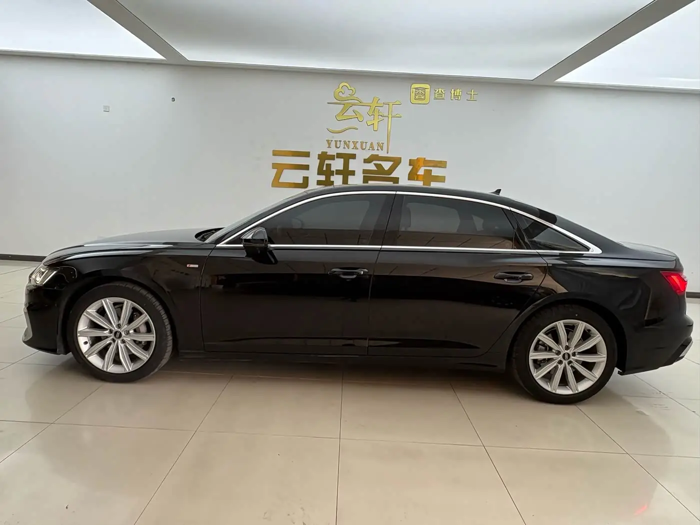 Audi A6L 2024 — Photo 4/20