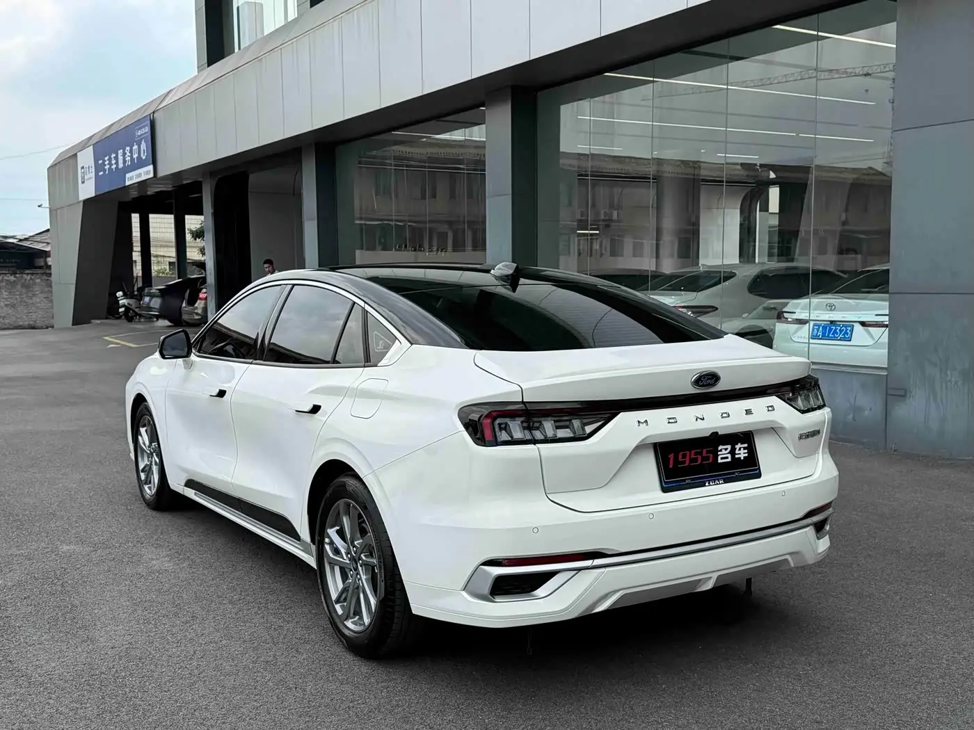 Ford Mondeo 2024 — ფოტო 7/9