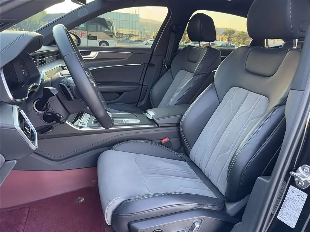 Audi A6L 2024 — Photo 5/20