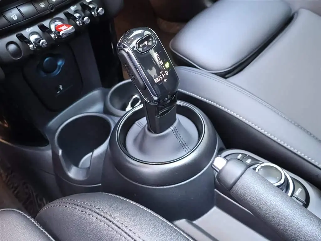 MINI MINI 2023 — Photo 12/20